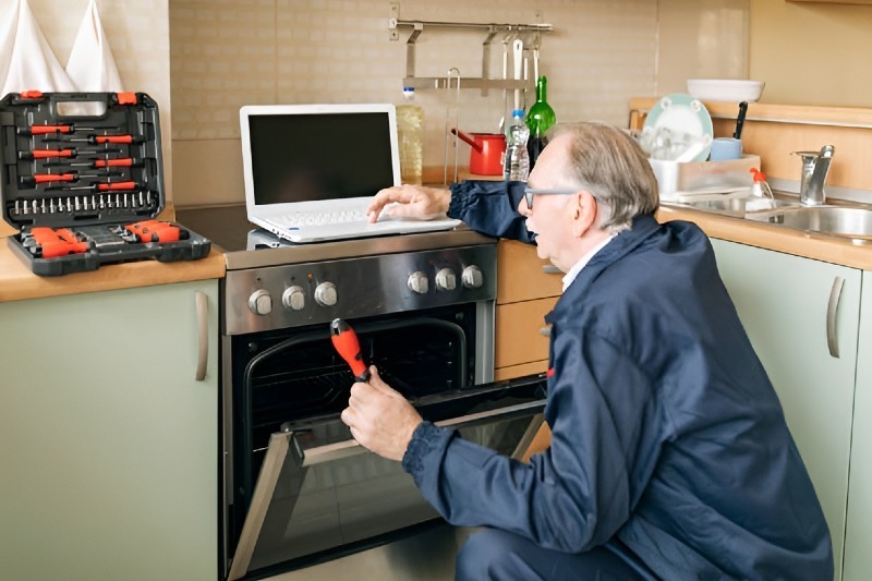 Oven & Stove repair in Mesa Verde